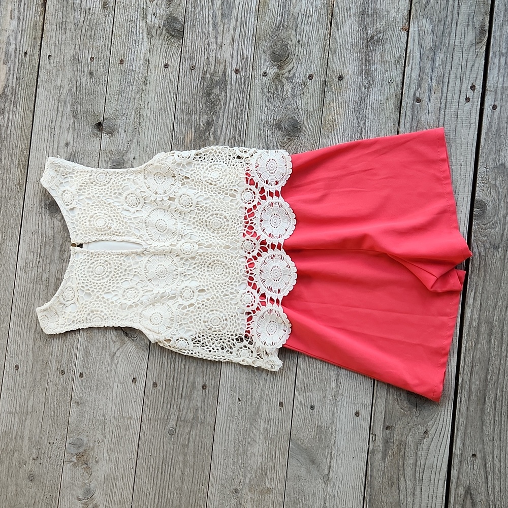 City Triangles Crochet Boho Popover Romper Size Small White Pink/Orange - Picture 5 of 6